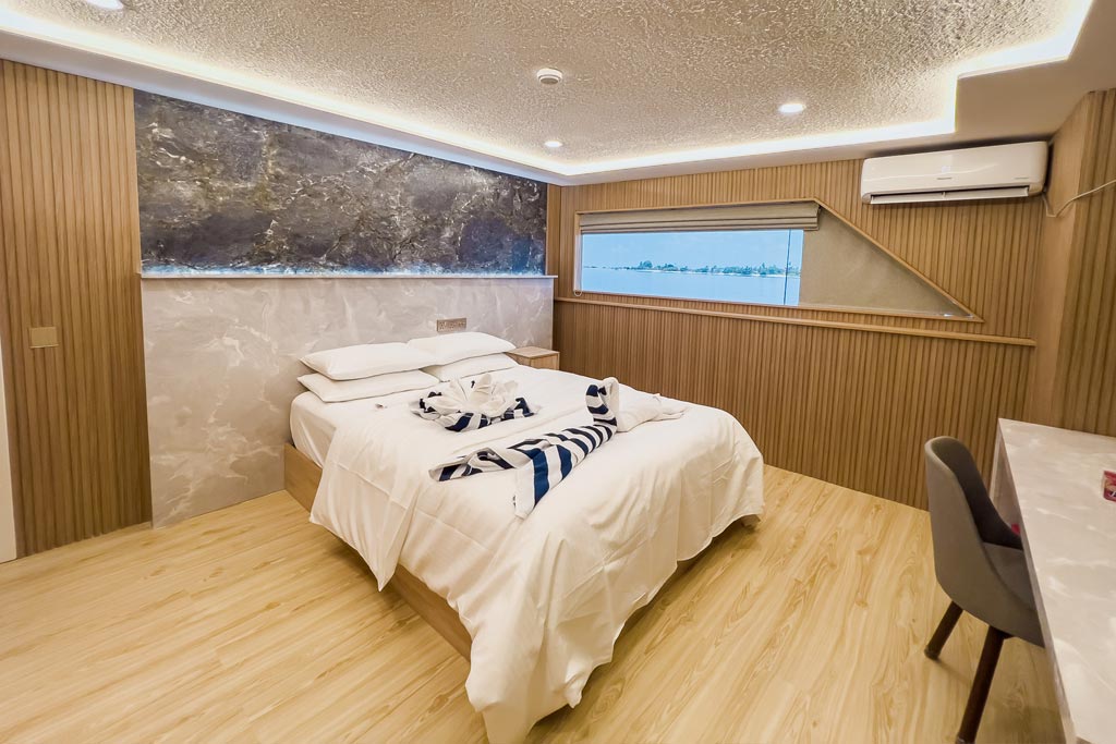Superior double cabin