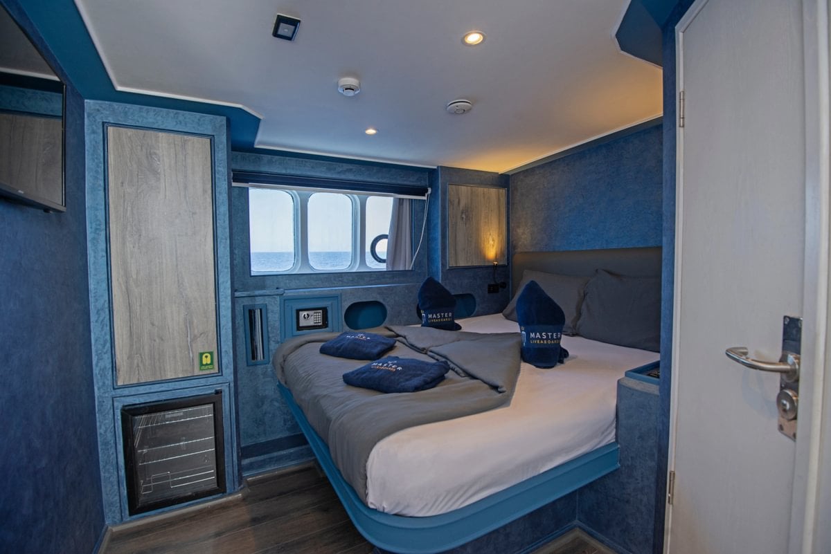 Premium double cabin
